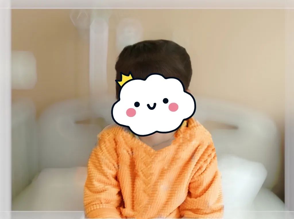 住院时的雯雯.jpg